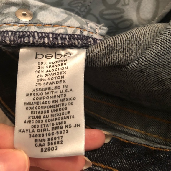 👖 Bebe Kayla Jeans 👖 - Picture 6 of 8
